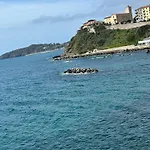 Tra Cielo E Mare